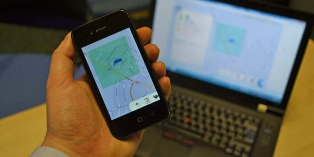 gps tracking in a phone