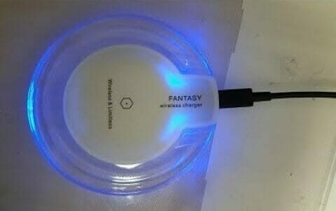 wireless charger blinking blue