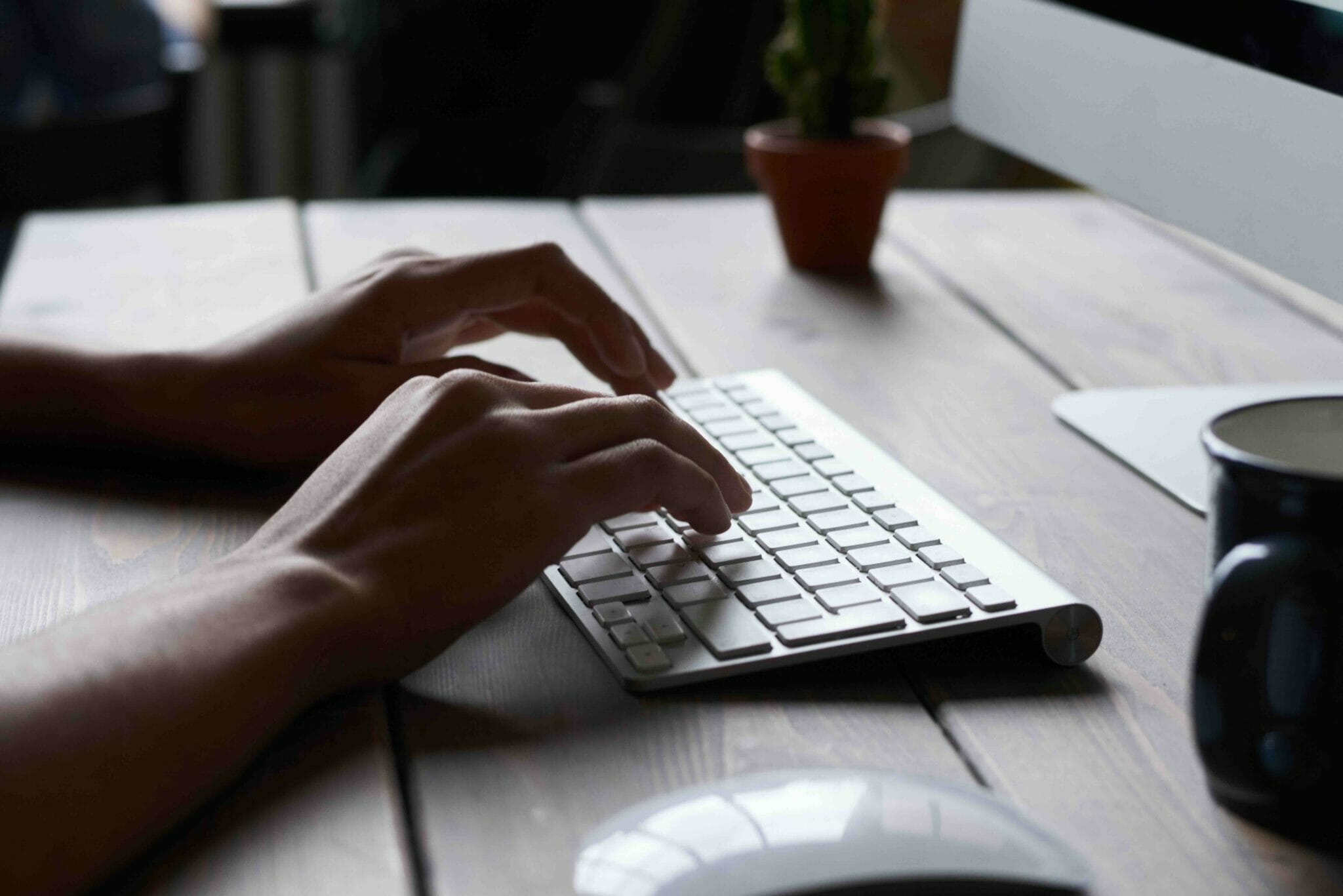Why Does My Wireless Keyboard Keep Disconnecting Troubleshooting Tips why-does-my-wireless-keyboard-keep-disconnecting-troubleshooting-tips