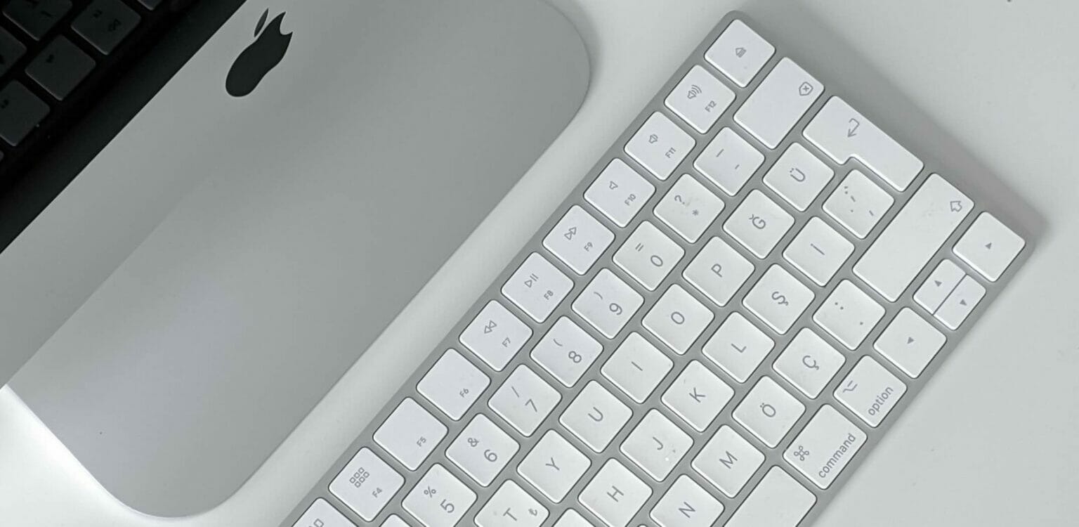 How To Charge Apple Wireless Keyboard Quick Tips