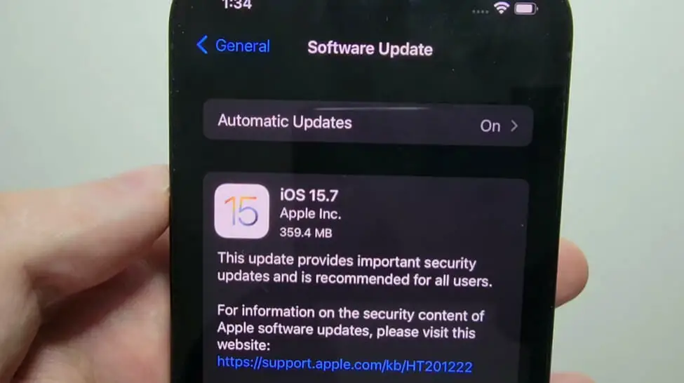 iOS 15.7 software update
