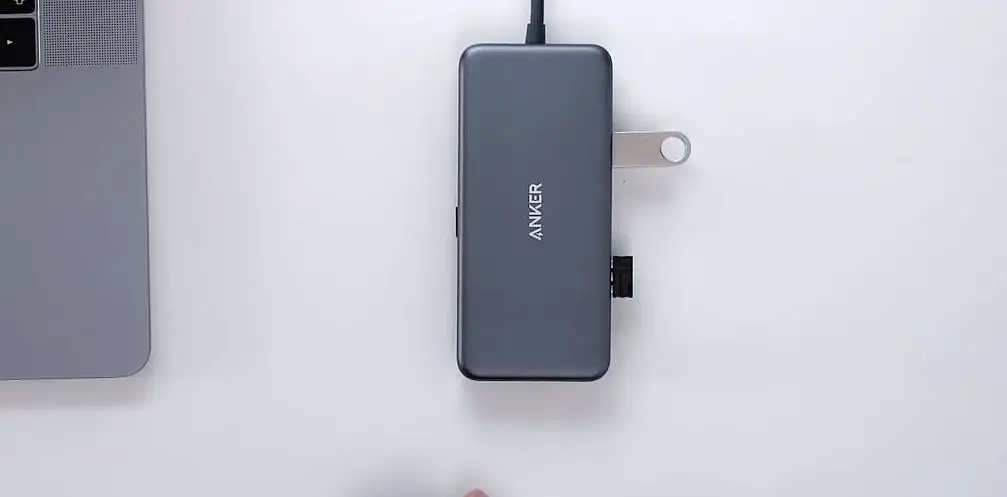 ANKER USB hub