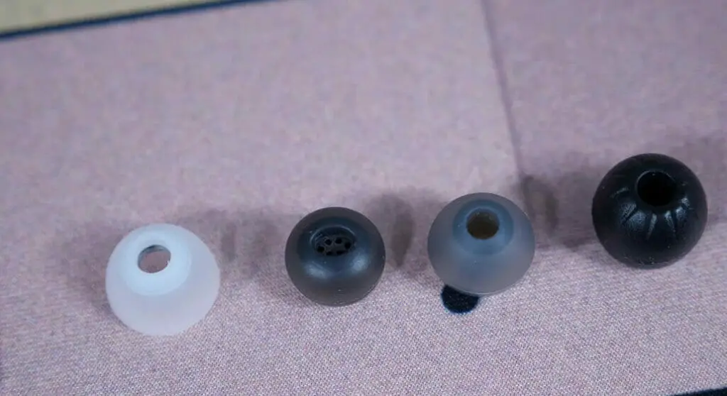 earbud's silicone tips