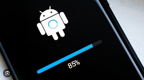 The android logo is displayed on a cell phone with 85% update bar